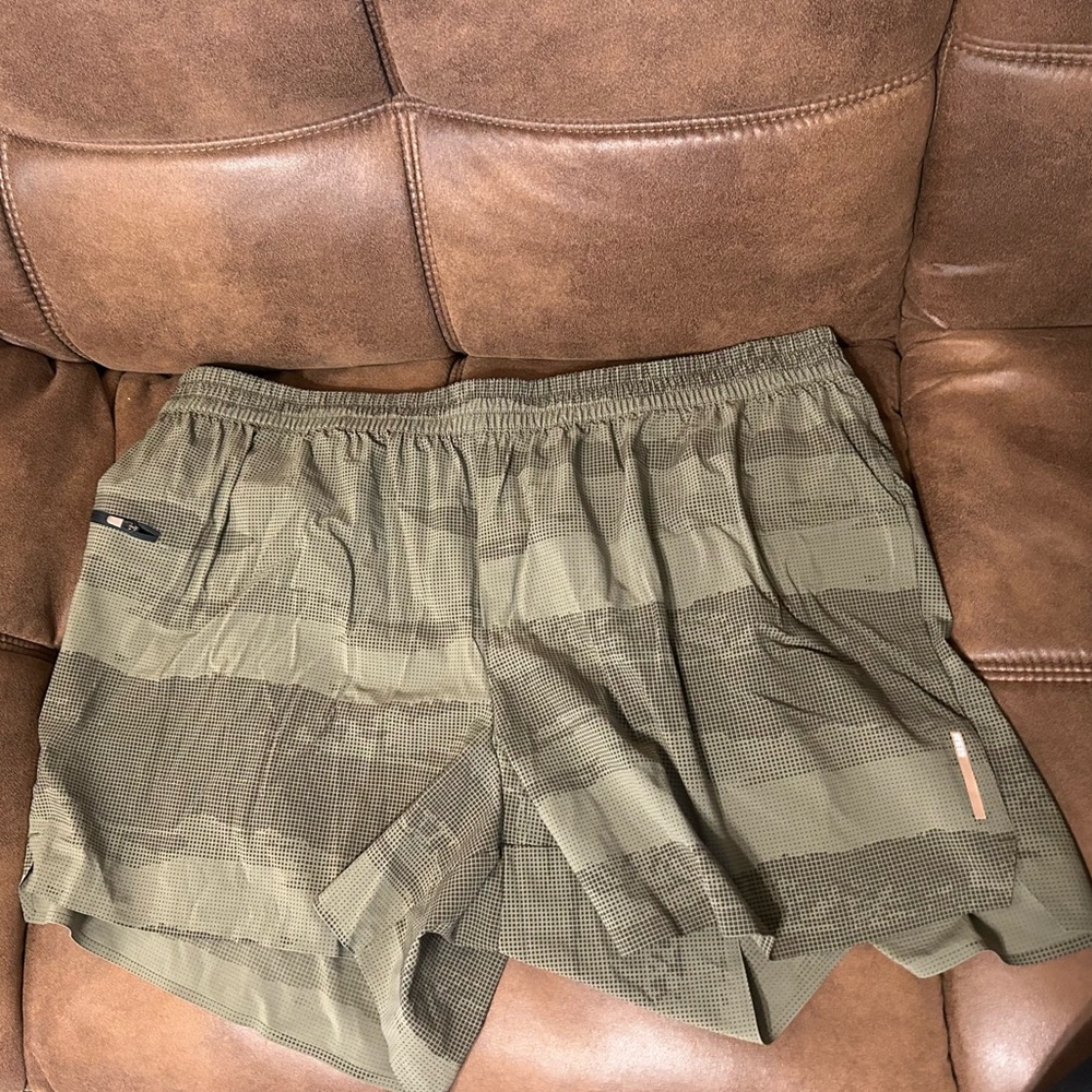 Men’s XL REI swim trunks